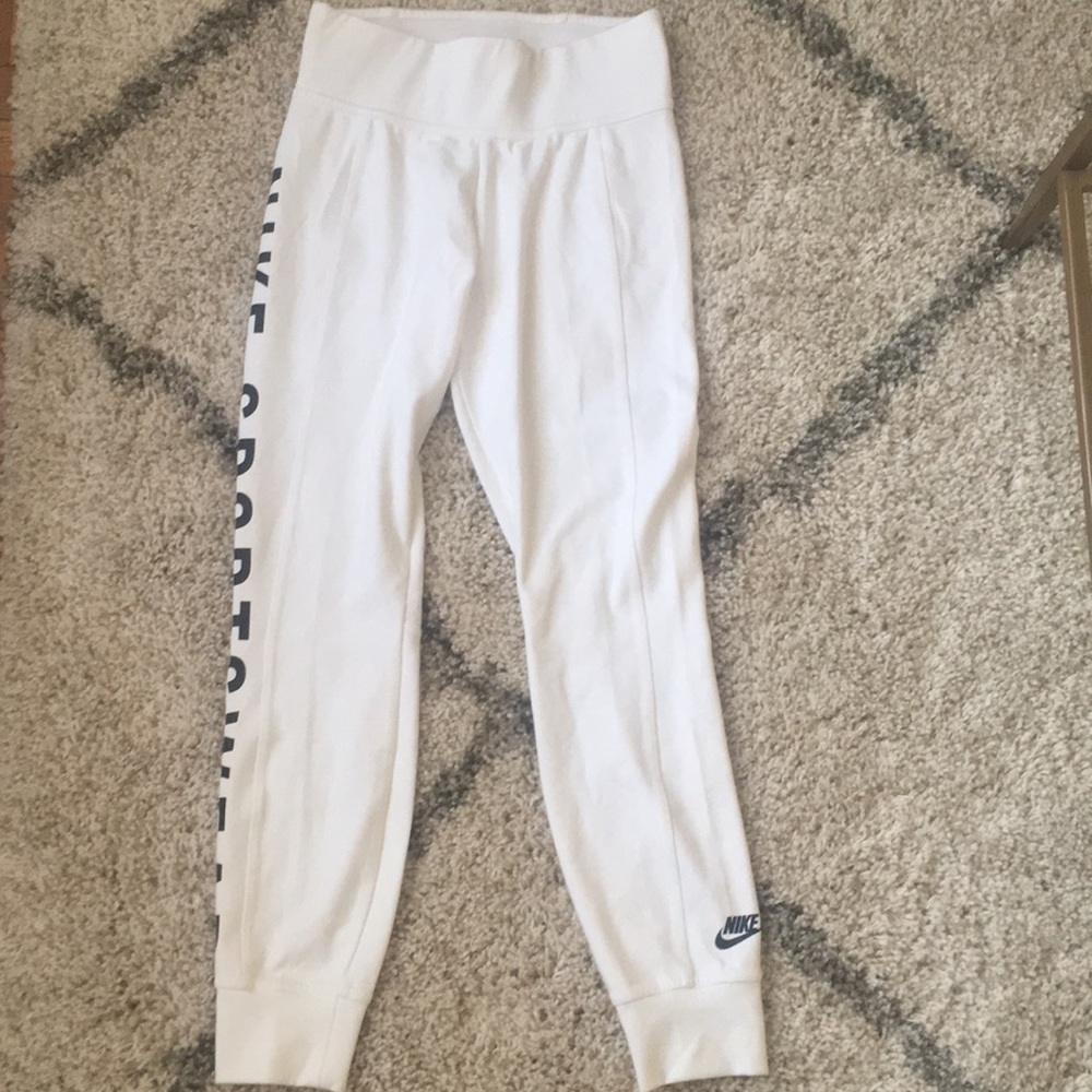 Nike mid waist sweatpants